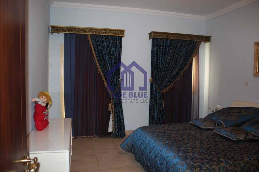 11 Stunning Spacious Golf Course View 4BR Duplex in Al Hamra Village For Sale