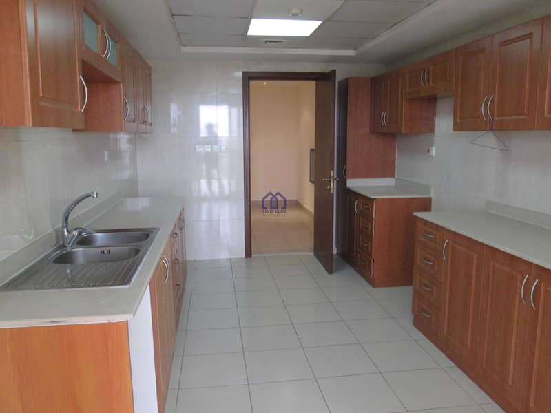 7 MARINA TWO BEDROOM APARTMENT IN VERY AFFORDABLE PRICE