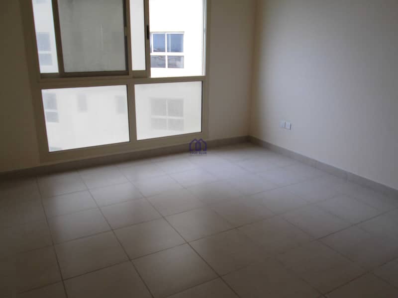 8 MARINA TWO BEDROOM APARTMENT IN VERY AFFORDABLE PRICE