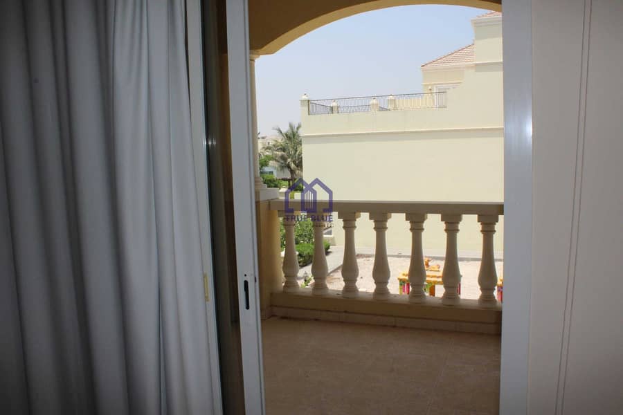 17 An Exclusive 2 Bed Room Villa For Rent In Al Hamra Village