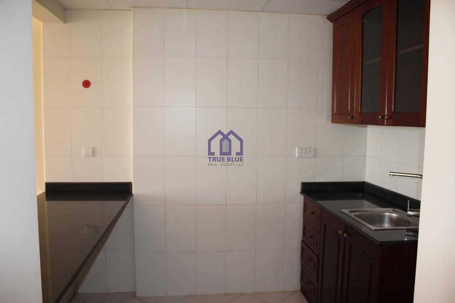 5 Beautiful Sea View 1 bed|Well Maintained|High floor