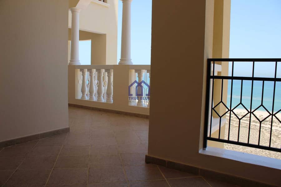 11 Beautiful Sea View 1 bed|Well Maintained|High floor