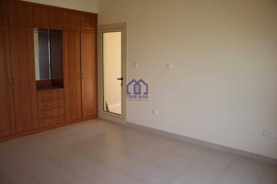 7 SPACIOUS 3 BED IN MARINA AT GOOD PRICE FOR SALE