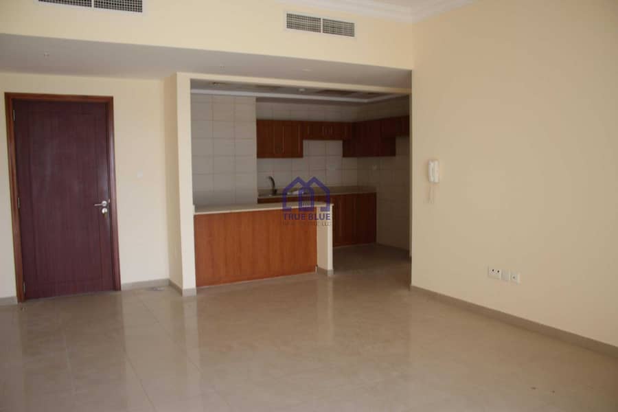 2 2BR Spacious Unfurnished Marina Apartment For Rent