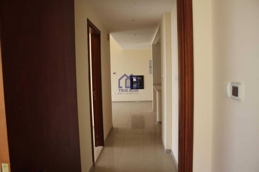10 2BR Spacious Unfurnished Marina Apartment For Rent