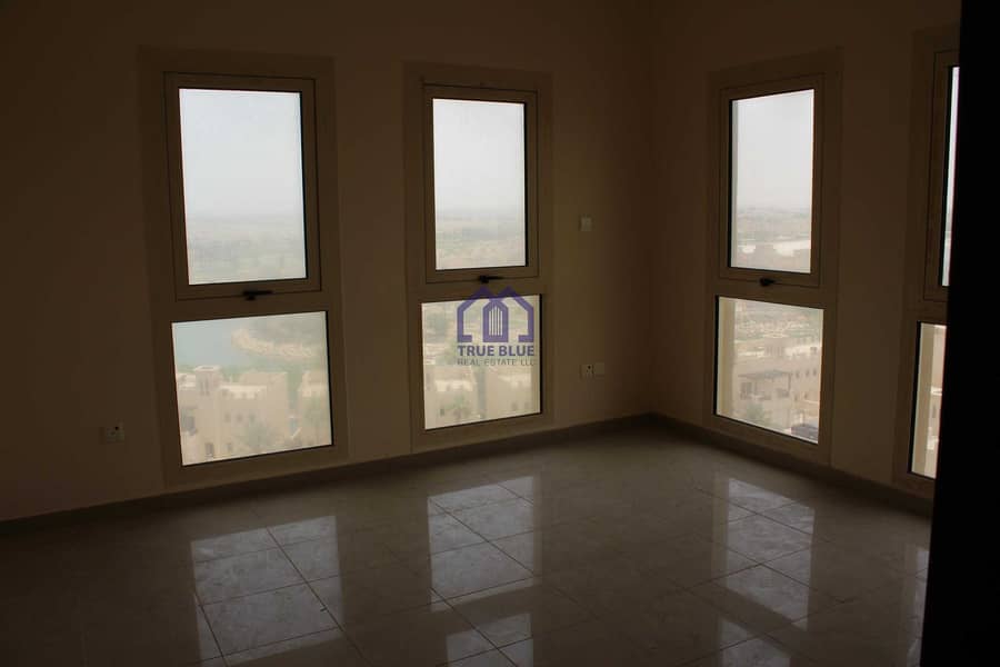 18 2BR Spacious Unfurnished Marina Apartment For Rent