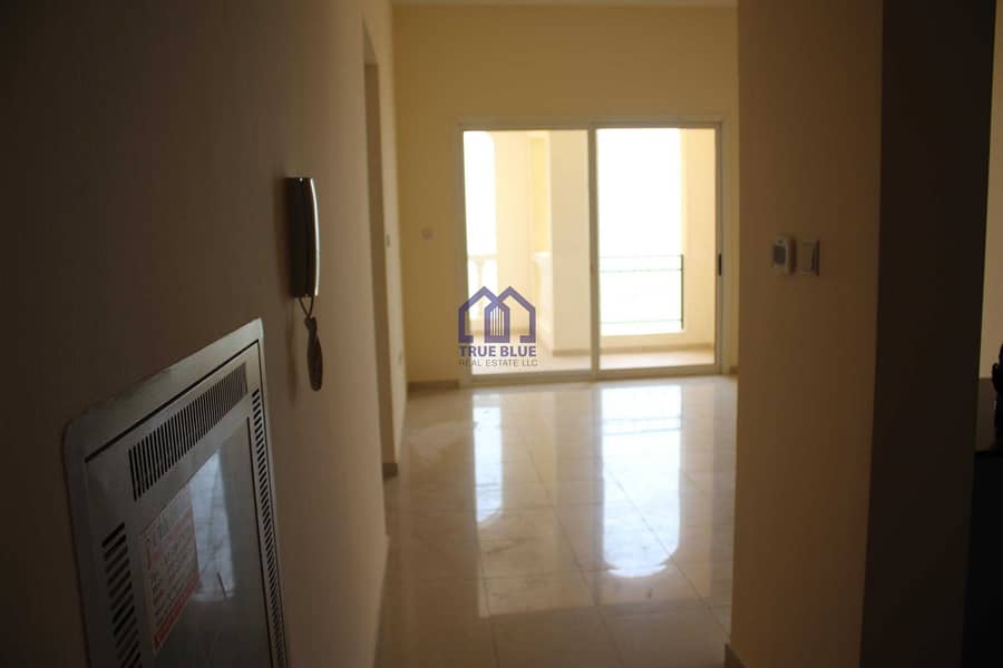 3 1BR Unfurnished Apartment In Royal Breeze Building