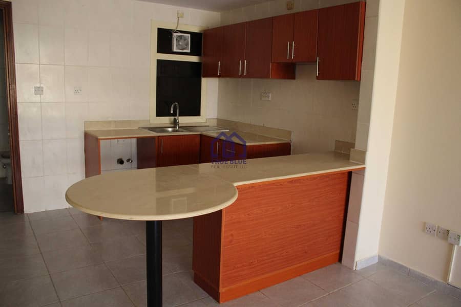 17 Big Studio|Well Maintained|Near mall|Best deal|Sale