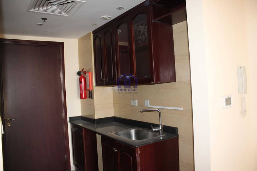 6 A nice beautiful apartment suitable for short family