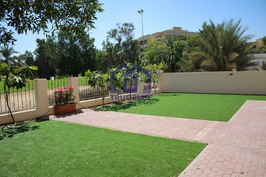 5 WELL MAINTAINED DUPLEX VILLA WITH GOLF COURSE VIEW