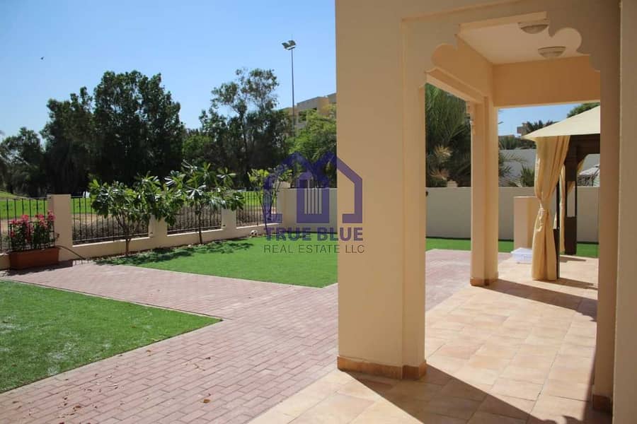 6 WELL MAINTAINED DUPLEX VILLA WITH GOLF COURSE VIEW