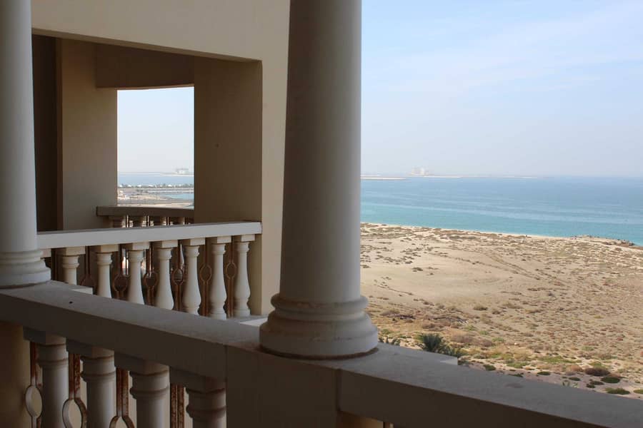 13 VACANT LARGE ONE BEDROOM WITH FULL SEA VIEW