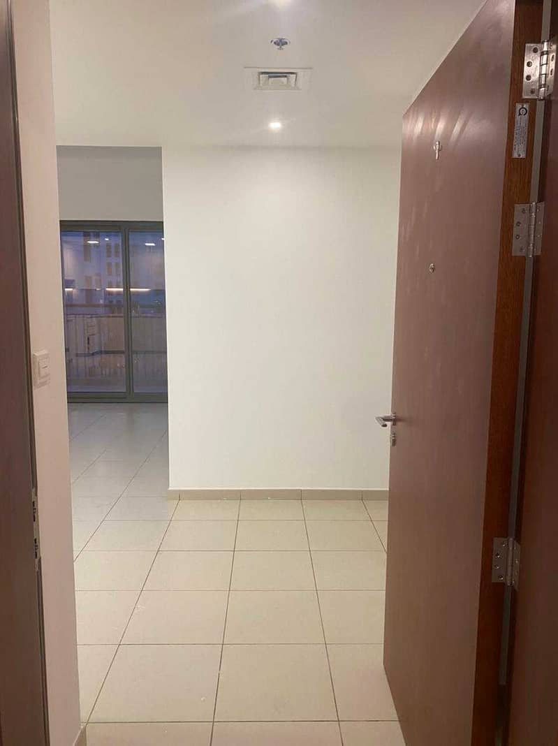 2 Bedrooms Apartment for Rent I Near Entrance & Exit | Near Spinneys | Lovely Community