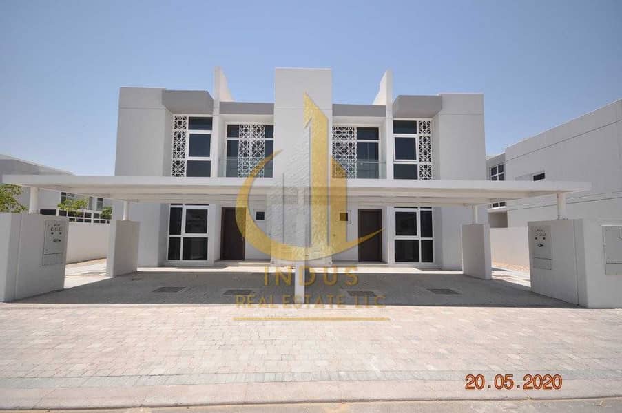 Arabella 2 Mudon - 5 Bedroom Semi detached Villa on Park and Pool