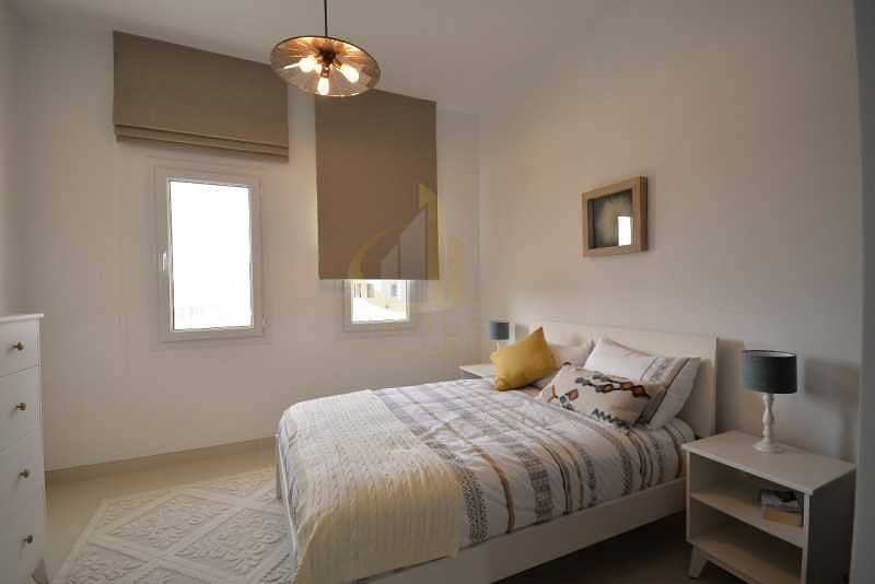 10 Bella Casa Serena 3 bedroom Semidetached Villa on Park and Pool