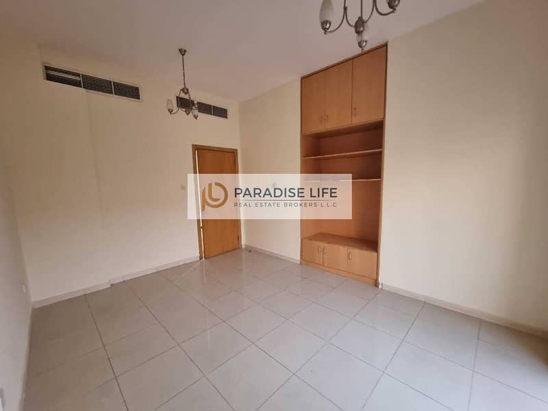3 Luxury 4 Bedroom + Maidroom Villa for rent in Mirdif