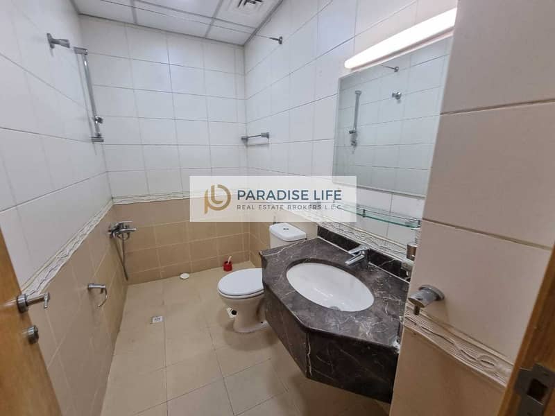 9 Luxury 4 Bedroom + Maidroom Villa for rent in Mirdif