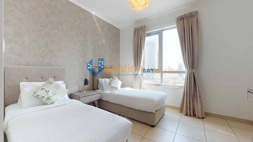 11 Startling Fountain and Burj Khalifa View - Residence T5