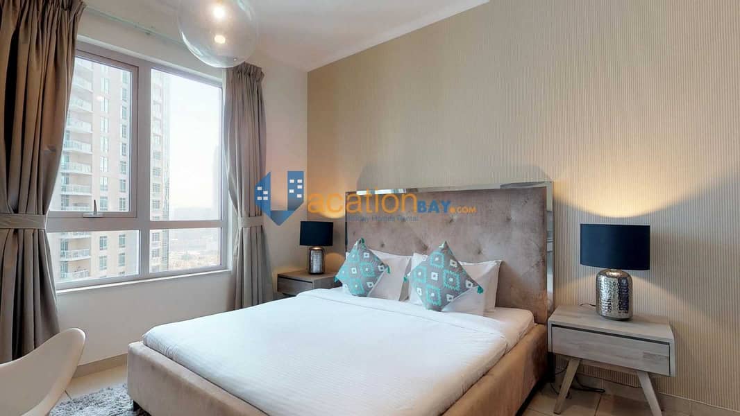 25 Startling Fountain and Burj Khalifa View - Residence T5