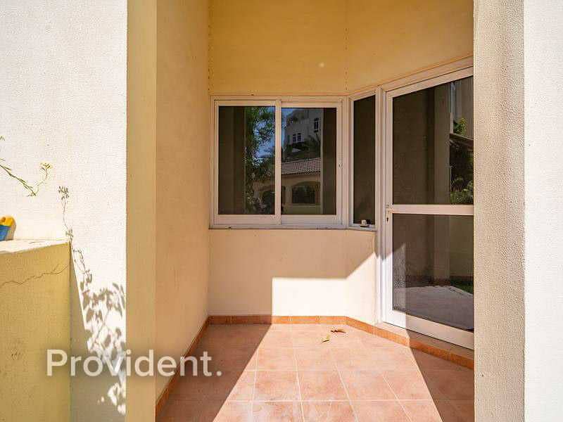 10 Garden home | 2 BR+Maid's room | Vacant Now
