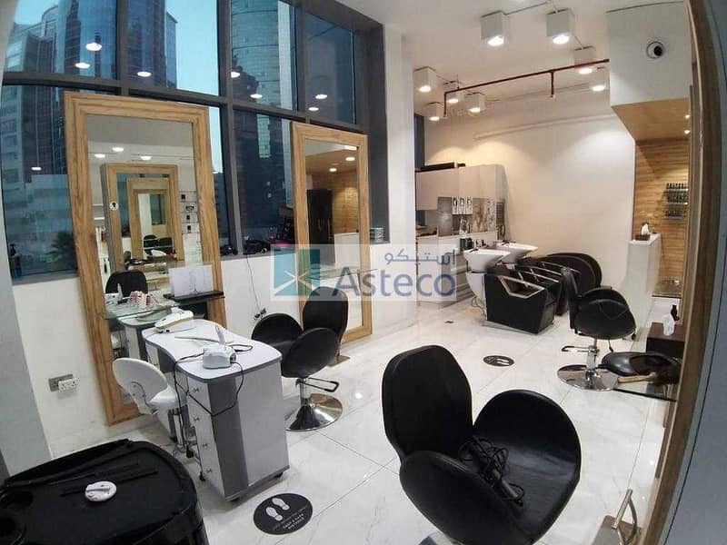 Fully Furnished Beauty Ladies salon for rent!