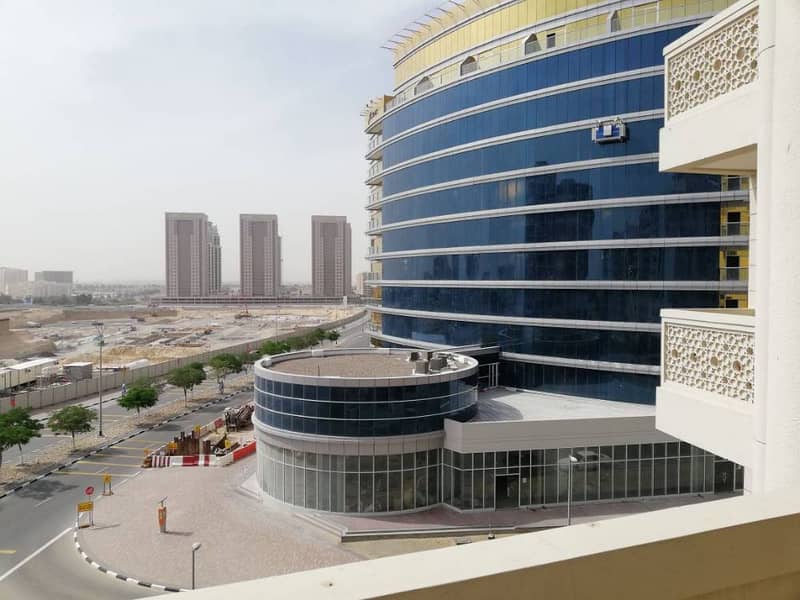 2 bedroom for rent in Dunes, Dubai Silicon Oasis