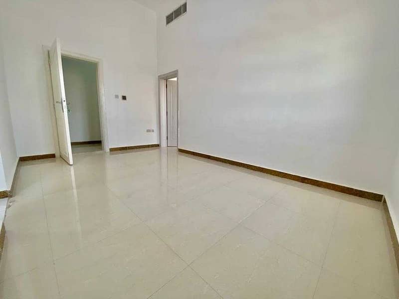 4 Stunning studio apartment in muroor road /no commission fee!