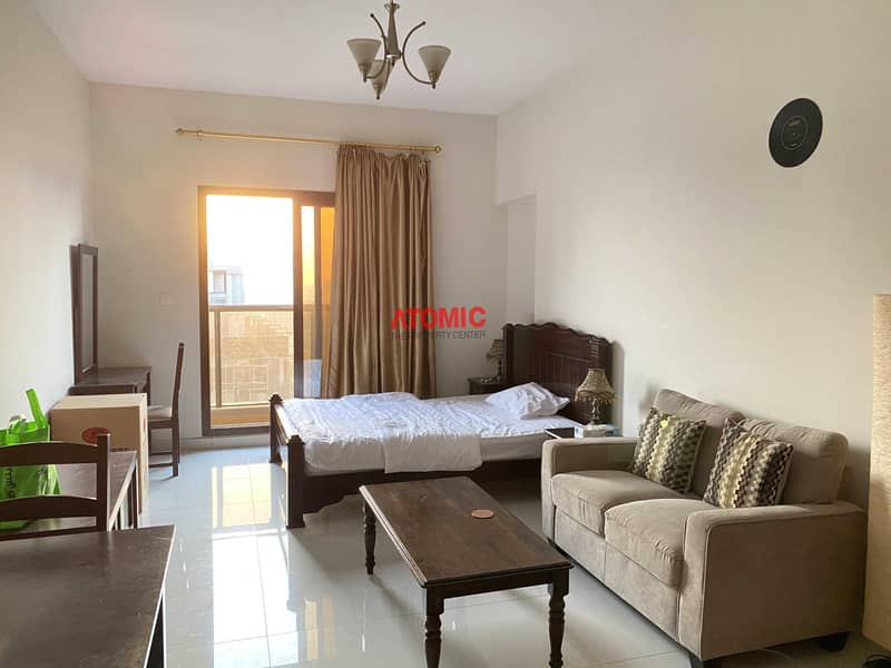 8 Luxury furnished studio with golf view Fully facility’s