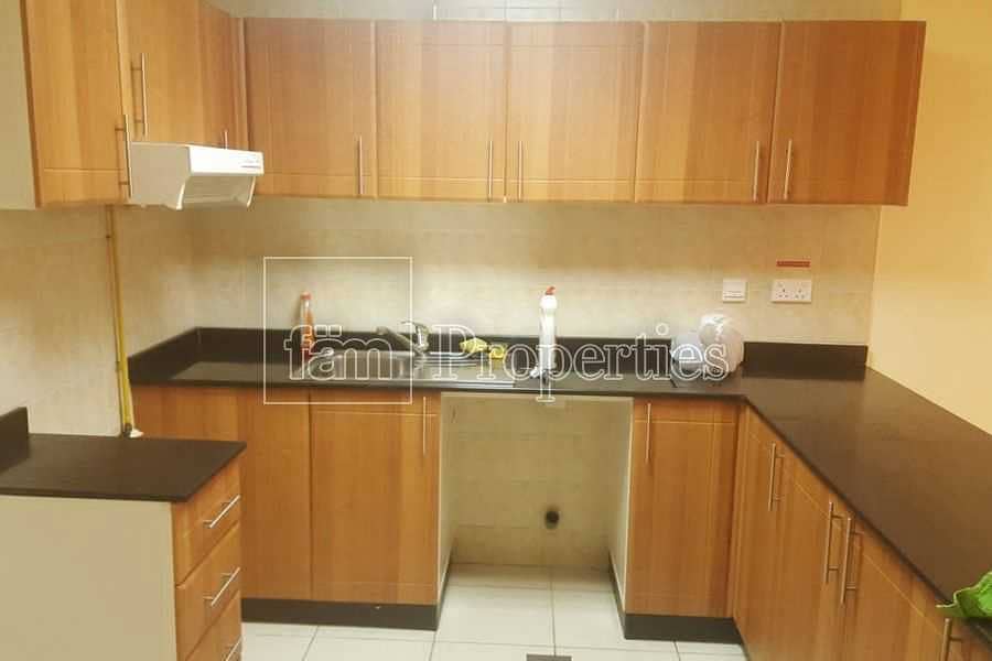 9 COZY 1BR WITH STUDY |  6 CHEQUES