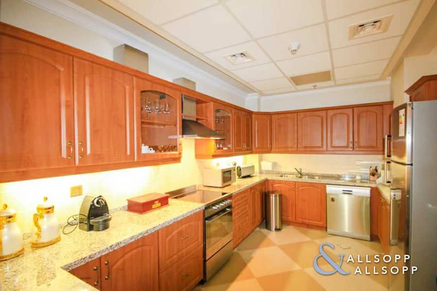 6 Furnished |Bright Apartment |Well Maintained