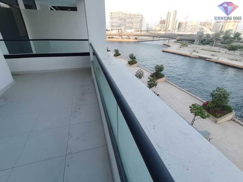 位于阿拉哈海滩，运河景观大厦 4 卧室的联排别墅 180000 AED - 5422417