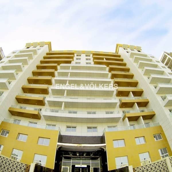 شقة في برج مارکو بولو ليفينغ ليجيند دبي لاند 1 غرف 668000 درهم - 2643944