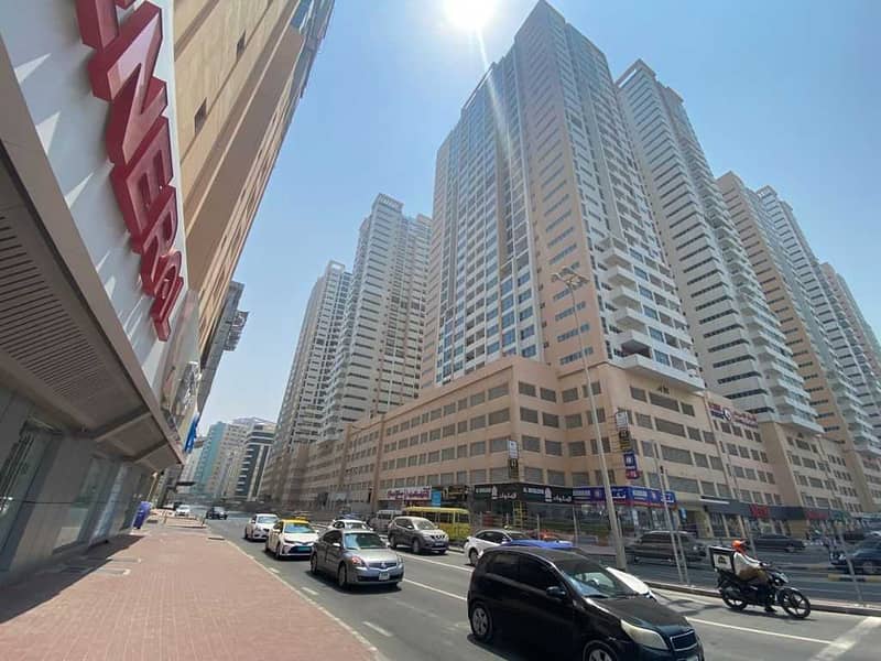 biggest size 1 bhk partial city view for sale in Ajman one tower