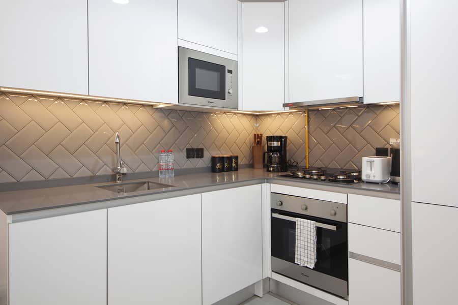 10 Kitchen