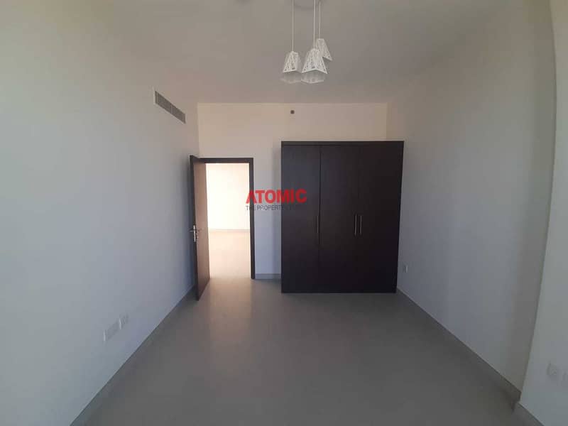 AMAZING OFFER LARGE 2 BEDROOM WITH BALCONY FOR RENT IN DANIA