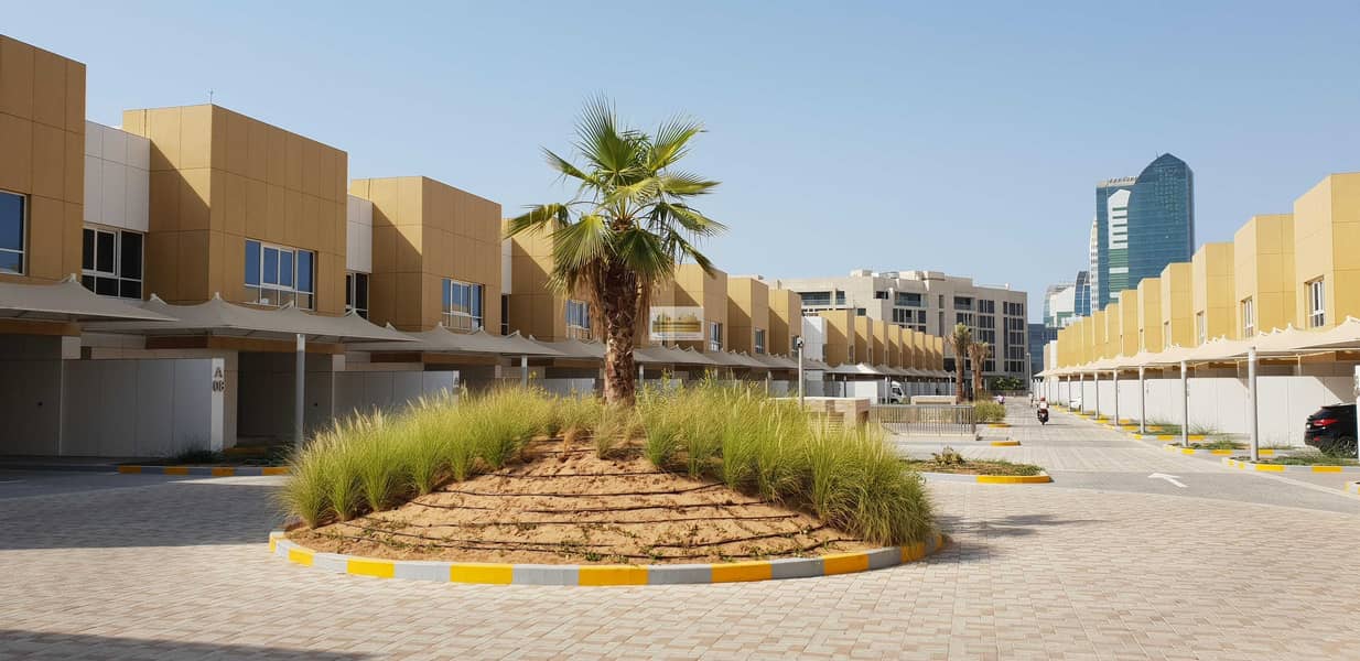 Special Villa w/ Full Facilities 4BHK  Al Bateen