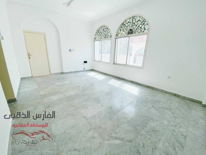 4 studio monthly in Al Karama area opposite to Khalidiya Police Station and Parkin available