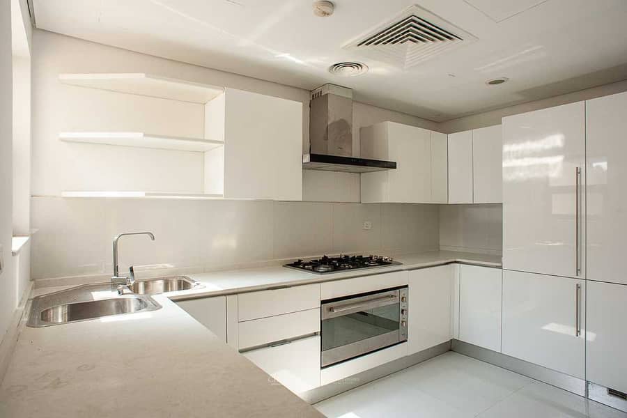 8 4BR Townhouse|Premium finishing|Kitchen Appliances