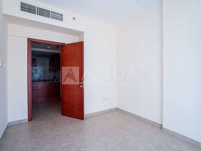 6 AVAILABLE 24th OCT | UNFURNISHED | HIGH FLOOR