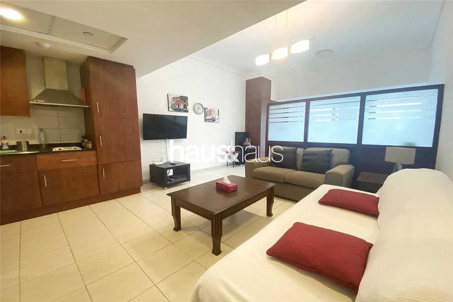 2 High Floor | Lake View | Furnished | Metro Access