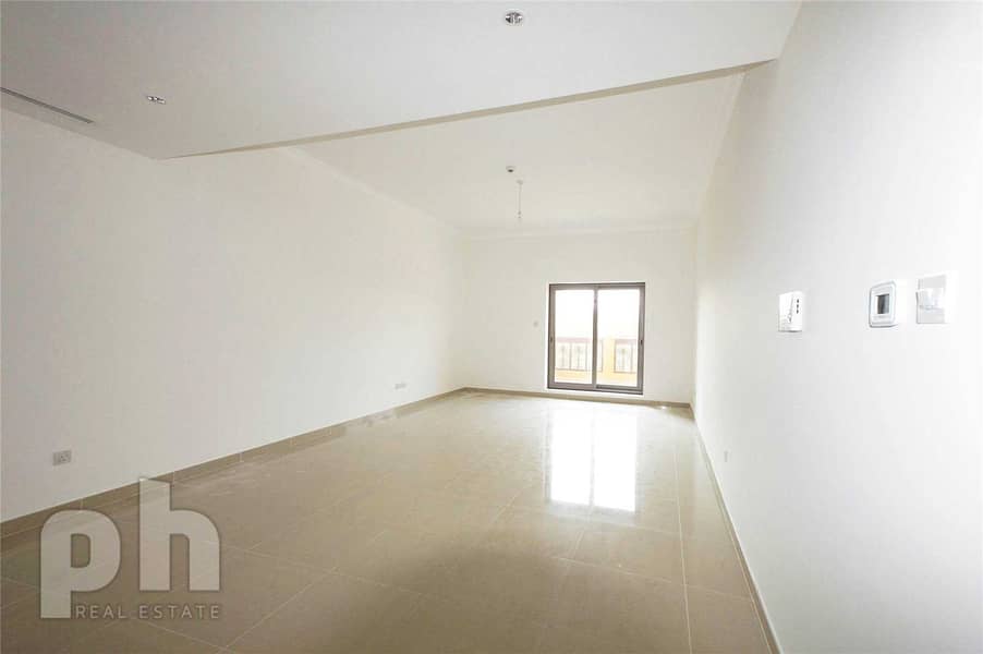 Unfurnished | New Kitchen | Modern |