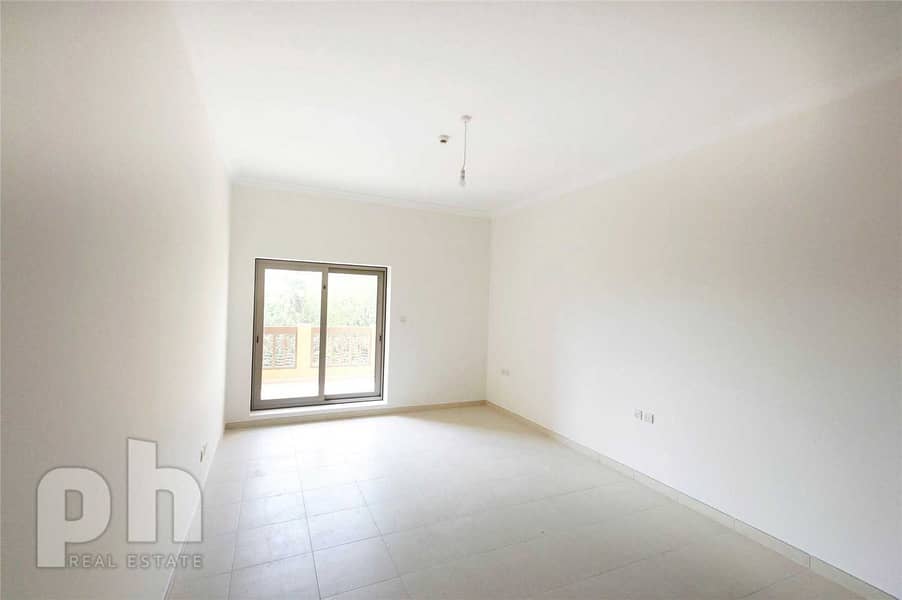 5 Unfurnished | New Kitchen | Modern |