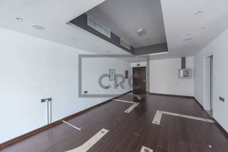 7 Fitted | Canal View | Partition