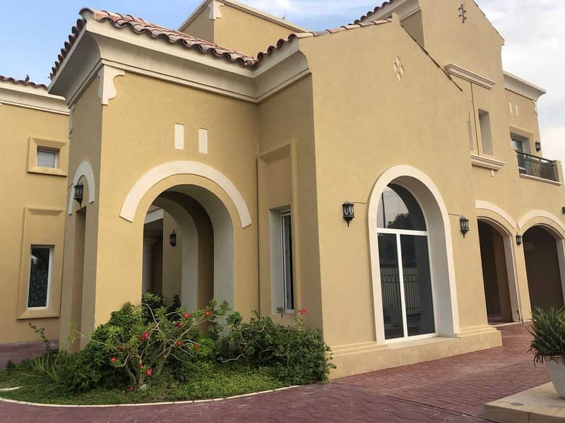 SPACIOUS LUXURY 4 Bedrooms Double Story INDEPENDENT VILLA