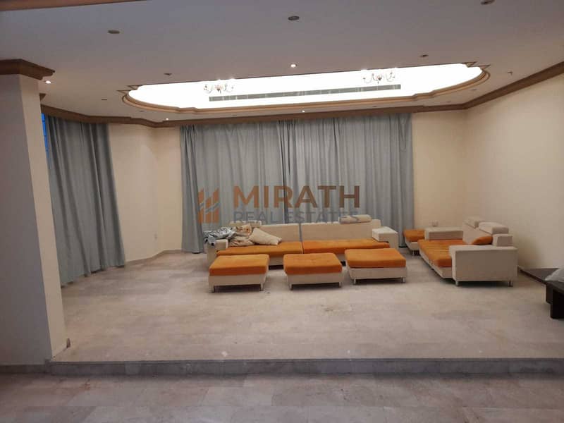 INDEPENDENT 5BR VILLA/POOL/GARDEN/SERVANT BLOCK INDEPENDENT 5BR VILLA/POOL/GARDEN/SERVANT BLOCK