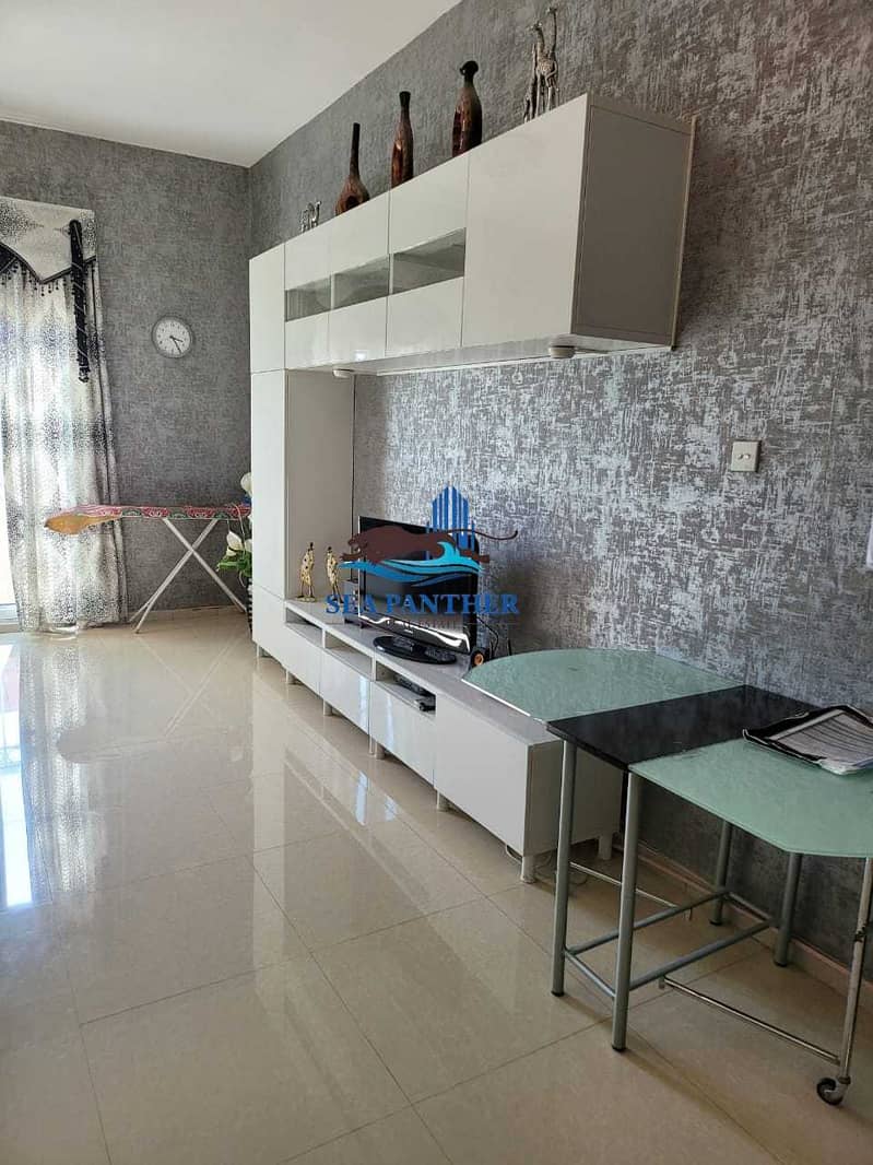 2 U TYPE 1BR WITH BALCONY | READY TO MOVE IN 32K 4 CHEQUES ONLY