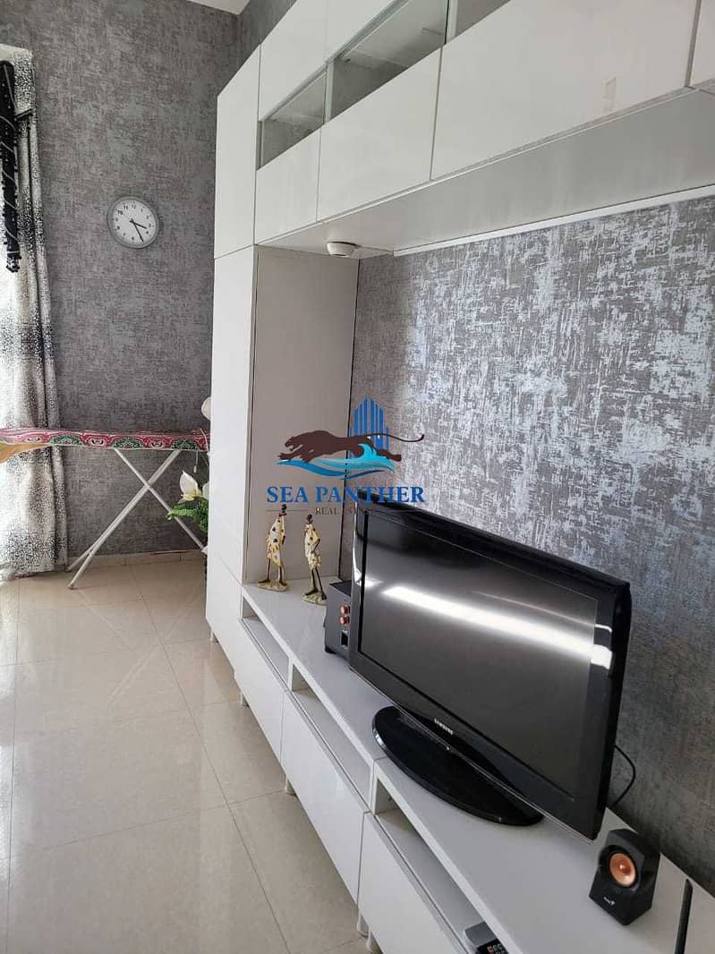 8 U TYPE 1BR WITH BALCONY | READY TO MOVE IN 32K 4 CHEQUES ONLY