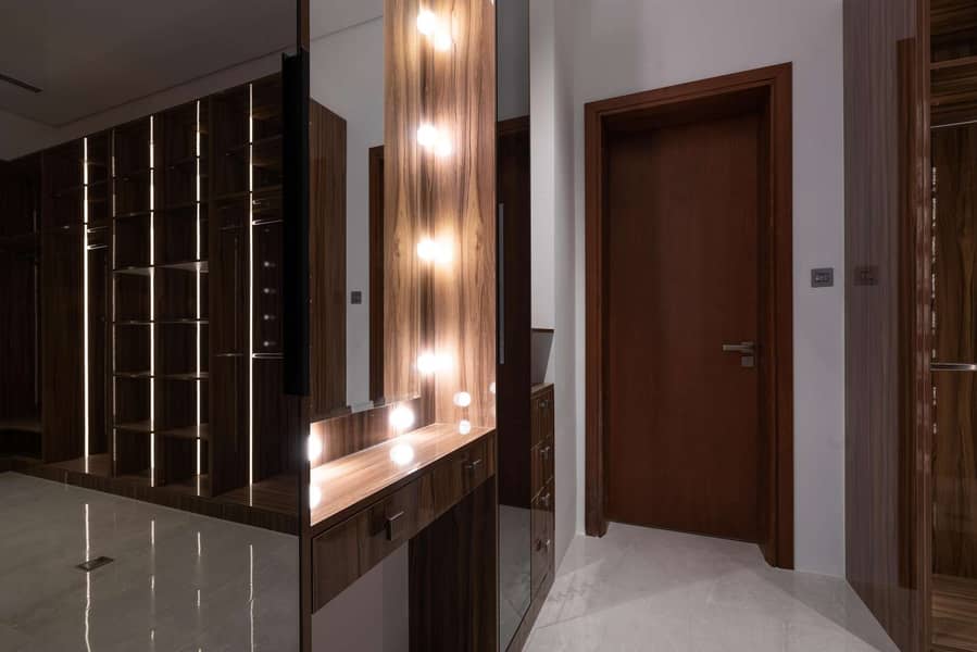 11 One of Dubai's Most Beautiful Contemporary Villas