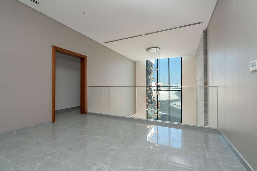 16 One of Dubai's Most Beautiful Contemporary Villas