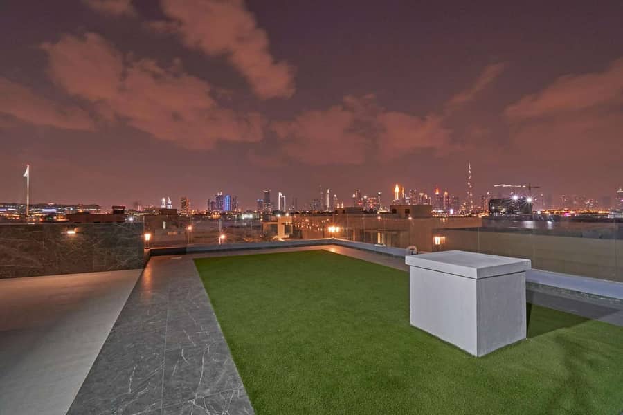 31 One of Dubai's Most Beautiful Contemporary Villas